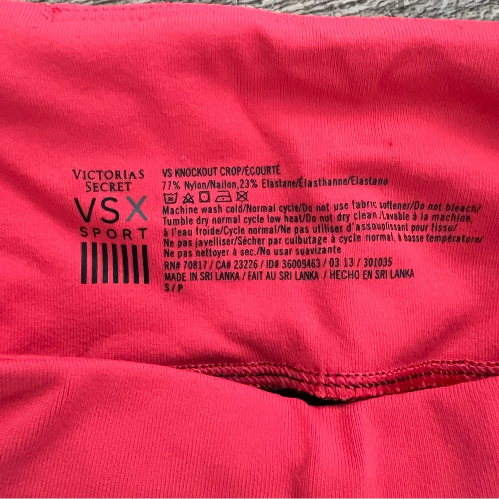 Cropped Leggings - 3 pairs plus sports bra - Picture 4 of 12